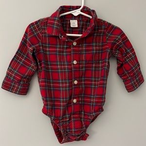 (6-12m) GAP Long sleeve flannel onesie